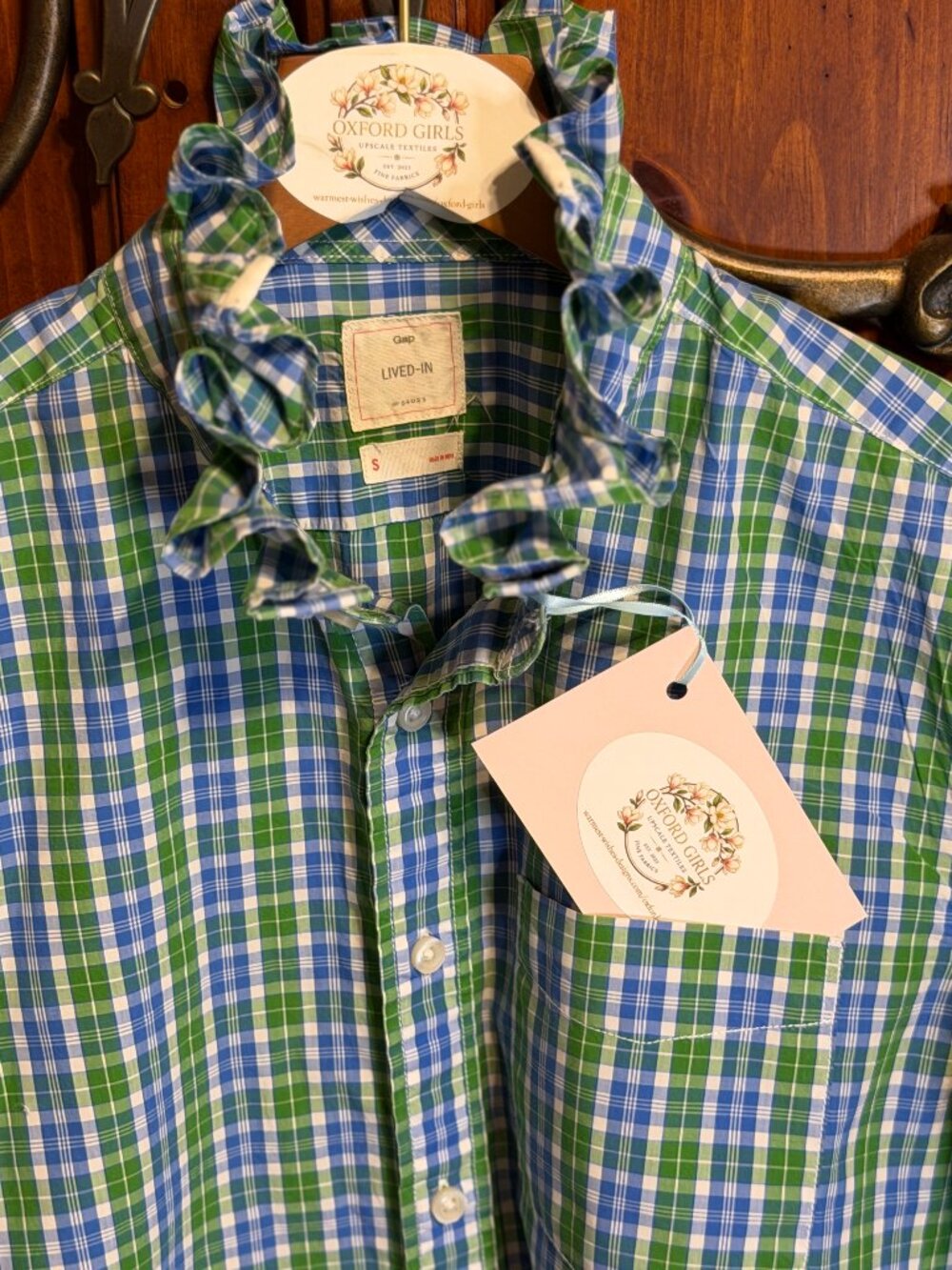 💚 Upcycled GAP Lived-In Ruffle Collar Blouse Size M